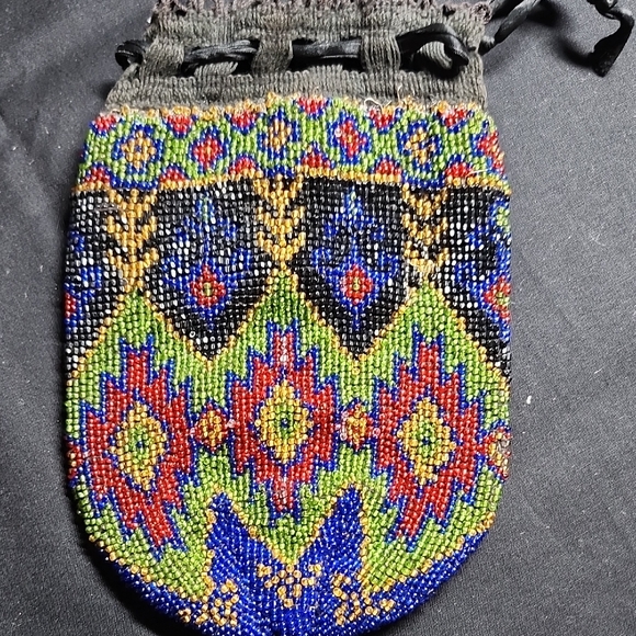 Handcrafted Beaded Pouch - Multicolor - Picture 3 of 4